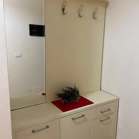 Beauty 2 Bedroom Kozmai